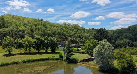 Exclusivité Secteur Gourdon - Agréable Maison bien entretenue sur 1795 m2  avec terrasse et vue sur lac