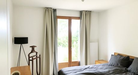 Exclusivité - Secteur Sarlat - Maison de plain pied avec piscine sur 1500 m2 arborés 