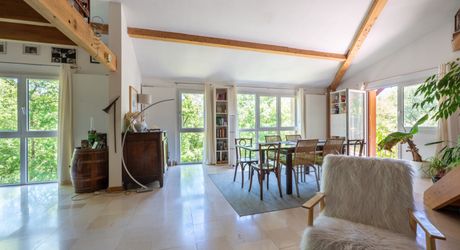 SECTEUR GOURDON - Au calme, Spacieuse Maison contemporaine avec piscine sur 1ha boisé
