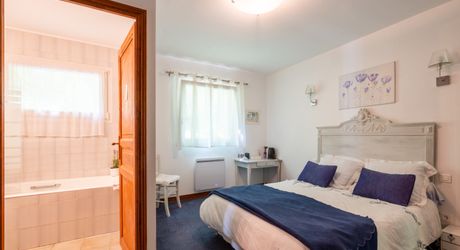 SECTEUR GOURDON - Au calme, Spacieuse Maison contemporaine avec piscine sur 1ha boisé