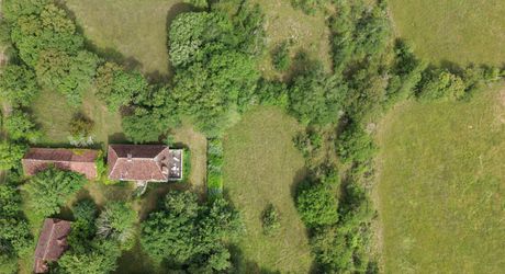 SECTEUR GOURDON - Charme et authenticité pour cet Ensemble en pierre sur 2ha60 avec vue panoramique