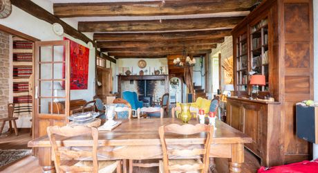 SECTEUR GOURDON - Charme et authenticité pour cet Ensemble en pierre sur 2ha60 avec vue panoramique