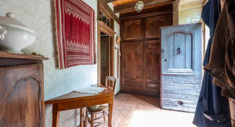 SECTEUR GOURDON - Charme et authenticité pour cet Ensemble en pierre sur 2ha60 avec vue panoramique