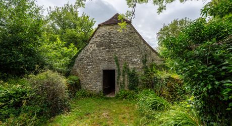 SECTEUR GOURDON - Charme et authenticité pour cet Ensemble en pierre sur 2ha60 avec vue panoramique