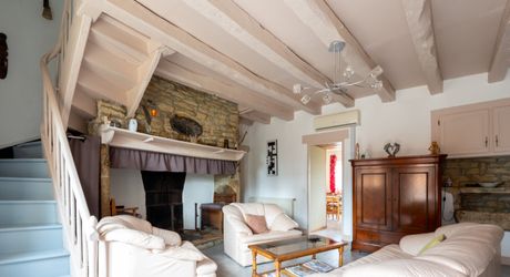Secteur Coeur de causse - Belle vue pour cette Grande Maison ancienne rénovée sur 5000 m²