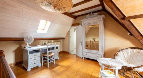 Secteur Coeur de causse - Belle vue pour cette Grande Maison ancienne rénovée sur 5000 m²