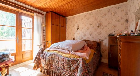 EXCLUSIVITE - Secteur CAZALS - Maison en pierre, dépendances, garage avec grand jardin 
