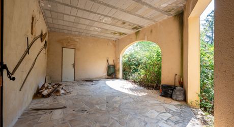 EXCLUSIVITE - Secteur CAZALS - Maison en pierre, dépendances, garage avec grand jardin 