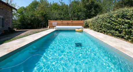 Secteur Parc naturel des Causses - Charme et spacieux espaces habitables pour cette Ancienne Grange restaurée avec piscine 
