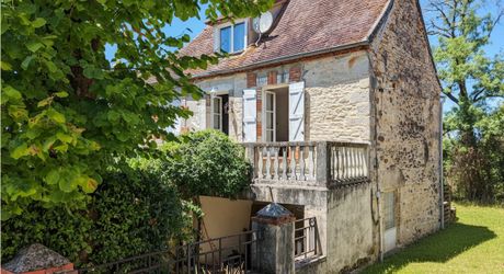 EXCLUSIVITE Secteur GOURDON Agréable Maison en pierre 3 chambres avec jardin 