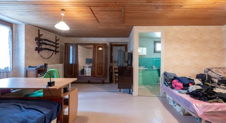 Secteur CATUS - Dans un joli village typique, Maison ancienne et dépendances avec jardin de 398 m²