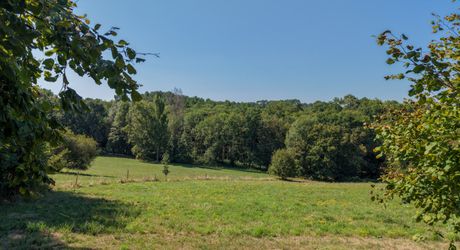 Secteur GOURDON - Propriété de caractère authentique au calme sur 5160 m²