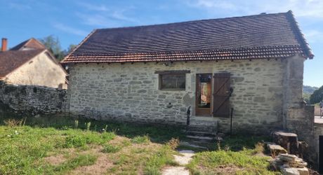 Maison en pierres vallée du LOT