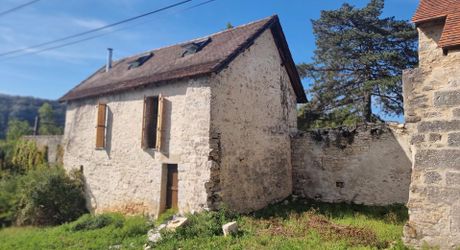 Maison en pierres vallée du LOT