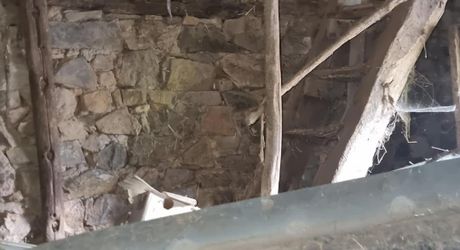Ensemble en pierres à restaurer à une quinzaine de minutes de Figeac