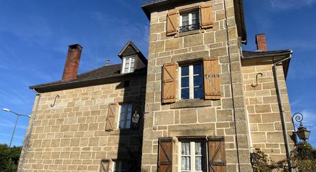 SECTEUR LACAPELLE-MARIVAL - Authentique maison en pierre - 213 m² Proche GR6 Saint Jacques de Compostelle