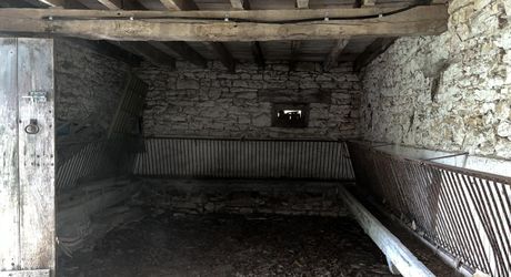 Propriété de caractère en pierre avec dépendances et piscine – SECTEUR LIVERNON