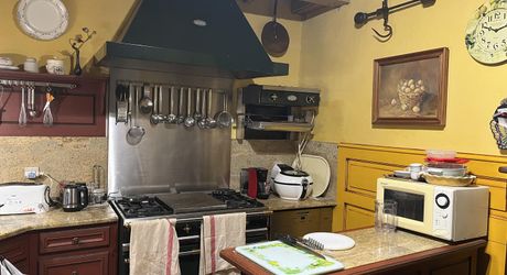 Propriété de caractère en pierre avec dépendances et piscine – SECTEUR LIVERNON