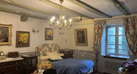 Propriété de caractère en pierre avec dépendances et piscine – SECTEUR LIVERNON