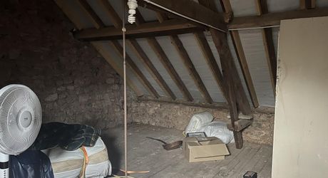 Propriété de caractère en pierre avec dépendances et piscine – SECTEUR LIVERNON