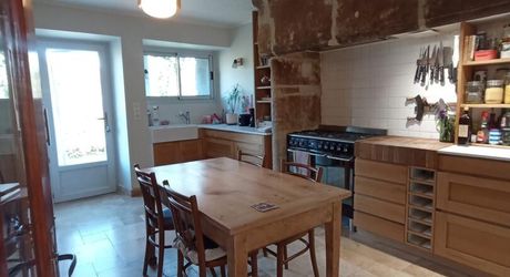 Maison de Maître avec terrain arboré - Proche de Figeac -