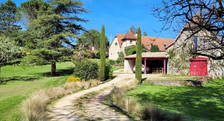 Splendide Propriété avec Chambres d’Hôtes – Secteur Lacapelle-Marival