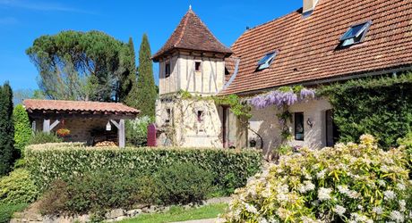 Splendide Propriété avec Chambres d’Hôtes – Secteur Lacapelle-Marival