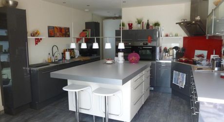 Splendide Propriété avec Chambres d’Hôtes – Secteur Lacapelle-Marival