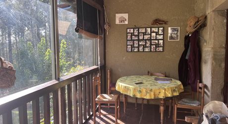 Maison et dépendances dans un cadre privilégié, loin des nuisances