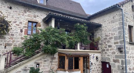 Superbe maison de village en pierre - SECTEUR LACAPELLE-MARIVAL