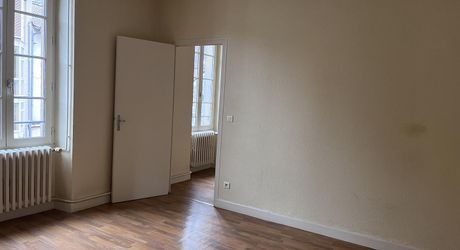 Immeuble de rapport à Figeac – Idéal investisseurs !