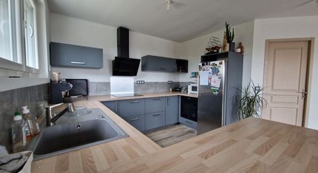Agréable maison rénovée 82 m² - SECTEUR LACAPELLE-MARIVAL