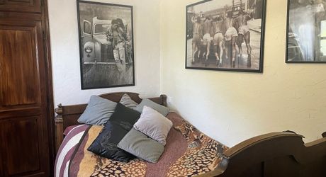 SECTEUR CAJARC - Maison de caractère en pierre avec garage, grand terrain, piscine et jacuzzi