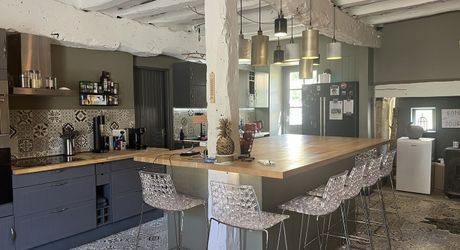 SECTEUR LACAPELLE-MARIVAL – Ensemble de charme avec gîte, chambres d’hôtes et grange – 282 m²