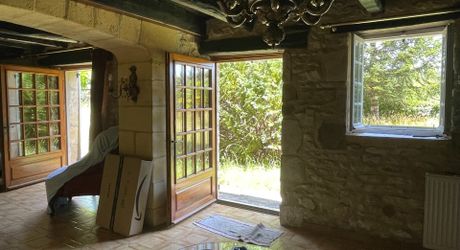 Exclusivité. Propriété de caractère au calme à 5 minutes de MONTIGNAC-LASCAUX.