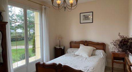 Belle maison contemporaine en parfait état proche de Périgueux, sur terrain de 5800 m².