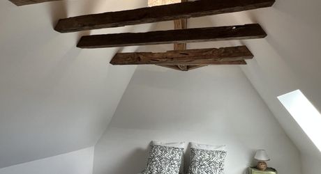 In the heart of the Périgord Noir, an authentic Périgord stone house with a barn in a small hamlet 15 minutes from Montignac-Lascaux.