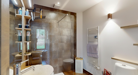 En Périgord Noir, à quelques minutes de Montignac-Lascaux, superbe maison d'architecte construite en bois sur plus de deux hectares de terrain. Vue exceptionnelle.