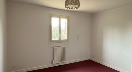 En Périgord Noir, sur les hauteurs de TAMNIES, maison de 120 m² située au calme avec jolie vue.