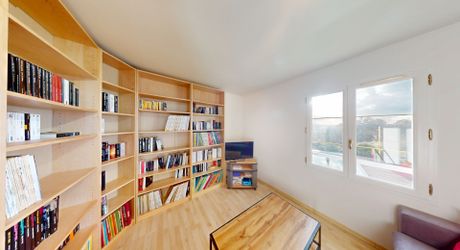 En Périgord Noir, Maison contemporaine avec piscine et superbe terrain arboré dans un environnement calme et tranquille. 