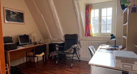 A 15 minutes de Montignac, entre Périgueux et Brive, belle longère en pierre au coeur d'un joli hameau avec un magnifique point de vue !