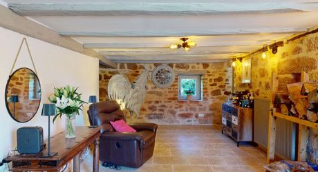 Région de Hautefort, Propriété de caractère, en campagne et sans voisin. Maison d'amis et piscine. 