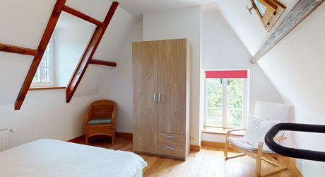 Ancienne ferme périgourdine rénovée sur 15 hectares à 6 kilomètres de Sarlat.