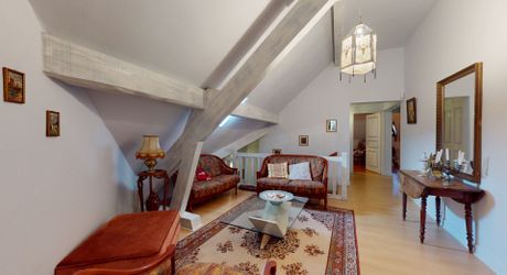 Périgord Noir – Élégante maison avec piscine et jardin arboré à Montignac-Lascaux.