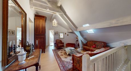 Périgord Noir – Élégante maison avec piscine et jardin arboré à Montignac-Lascaux.