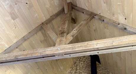 Maison de village authentique rénovée avec cour. 