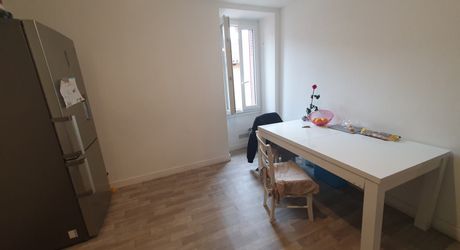 Cahors, centre ville, immeuble de rapport