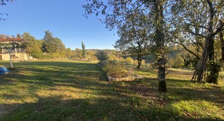 PRADINES, DOUBLE-MAISON AVEC VUE SUR LA VALLEE 
