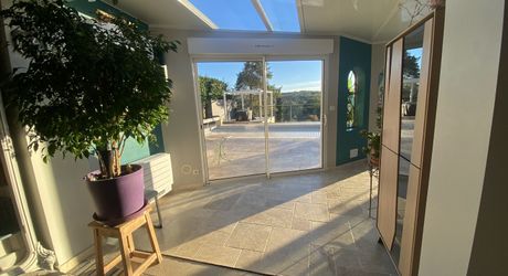 PRADINES, DOUBLE-MAISON AVEC VUE SUR LA VALLEE 