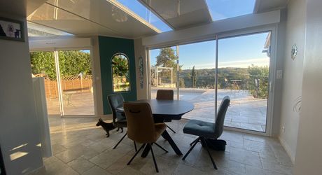 PRADINES, DOUBLE-MAISON AVEC VUE SUR LA VALLEE 